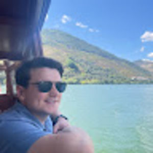 Meet your Posher, Don